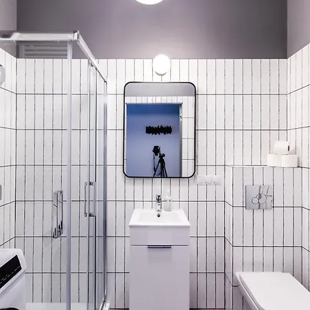 8b Loft- Wifi, Parking, Center *