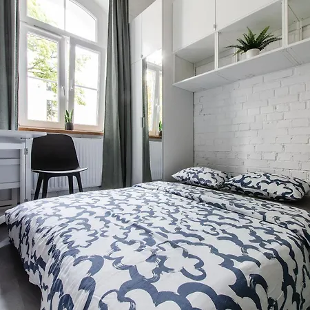 8b Loft- Wifi, Parking, Center Wrocław